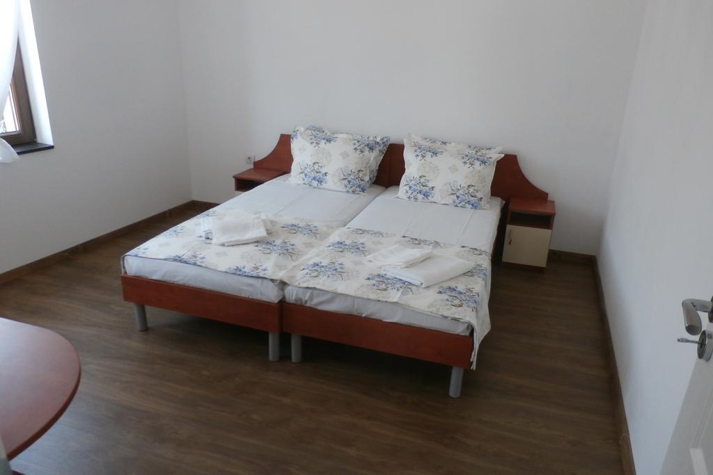 Aleksandrovo Apartments Eksteriør bilde