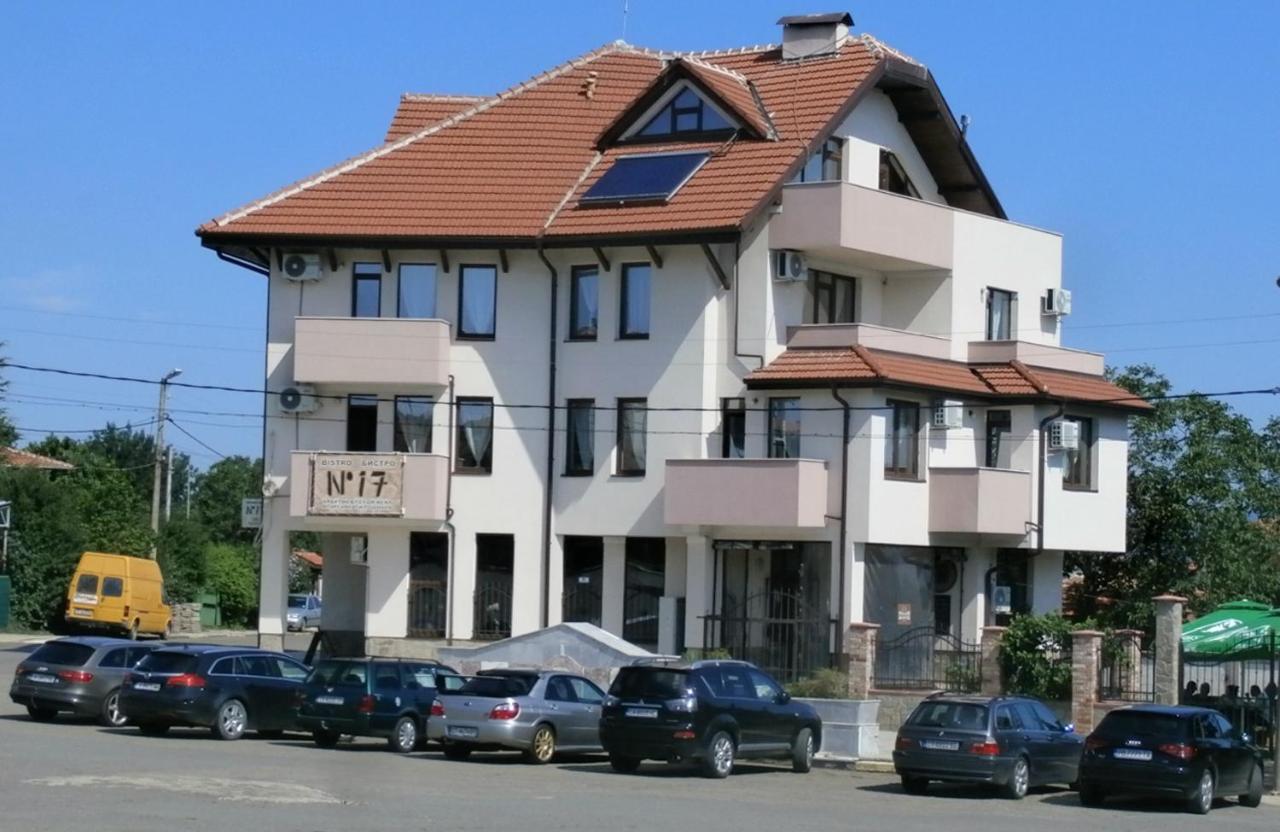 Aleksandrovo Apartments Eksteriør bilde
